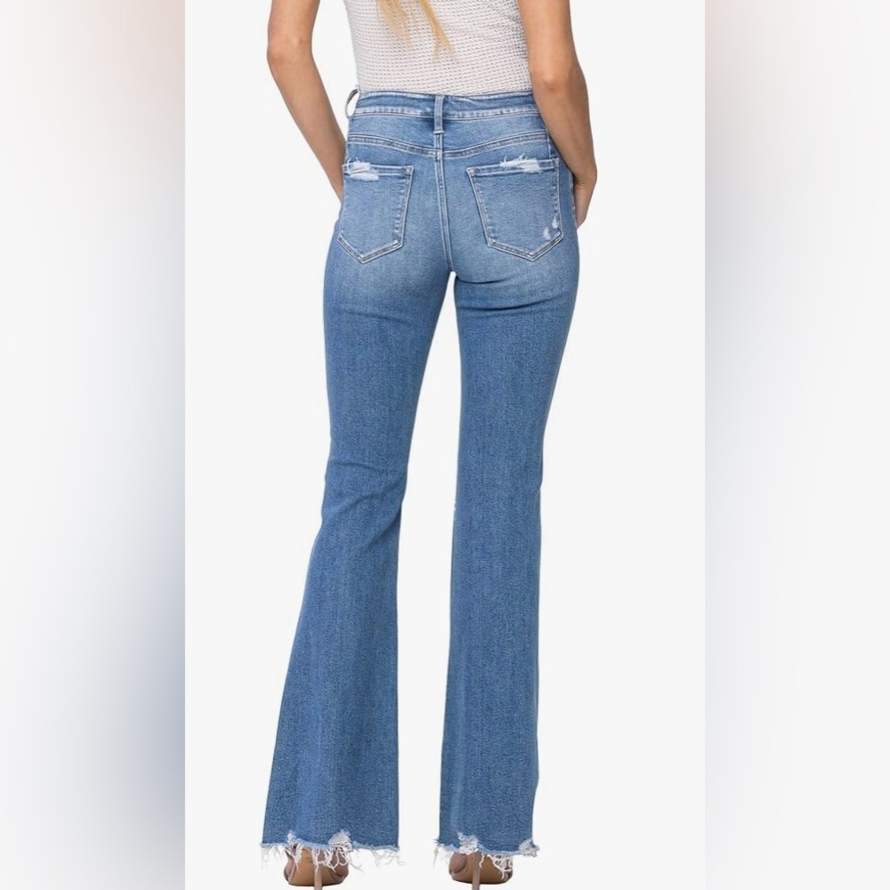 Flying Monkey Jeans High Rise Flare with Front Yolk Detail. Size 27x33. - Picture 7 of 8